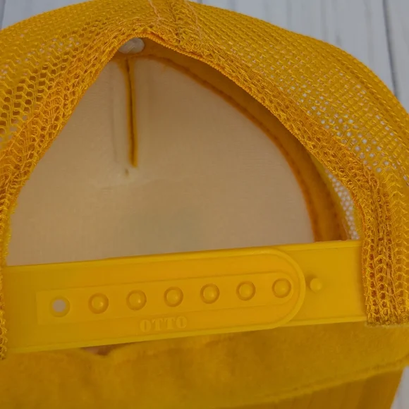 Clare V • Le Vibe Yellow Trucker Hat - Picture 5 of 6